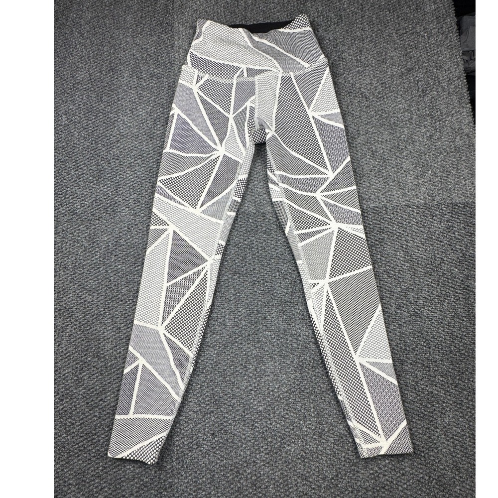 Beyond Yoga Women's White Black Breakout Geometric High Waisted Leggings S‎ Gym